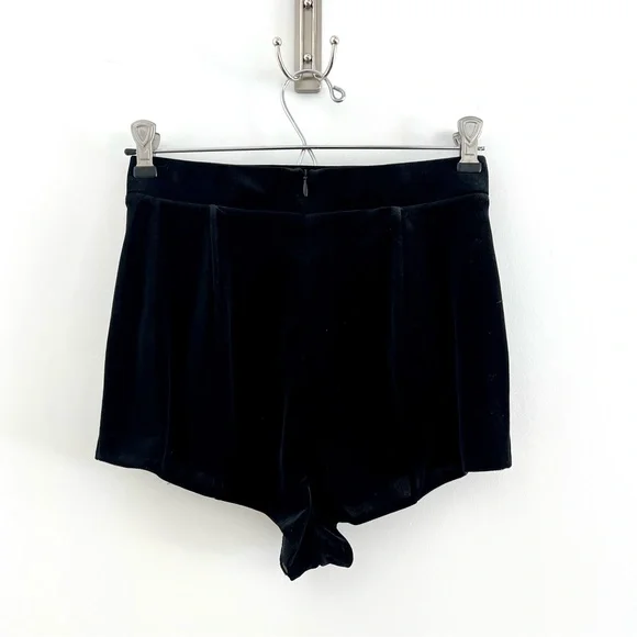 Alex Perry Nixon high-rise velvet hot shorts. Black High-Waisted. Size 6 (S/M)